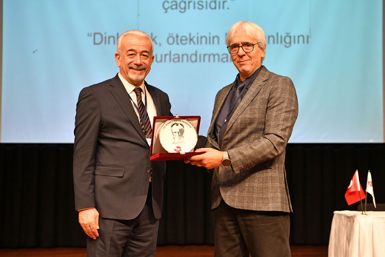 "SCHOOL CLIMATE SUMMIT SENSITIVE TO FREEDOM FROM ADDICTION" 